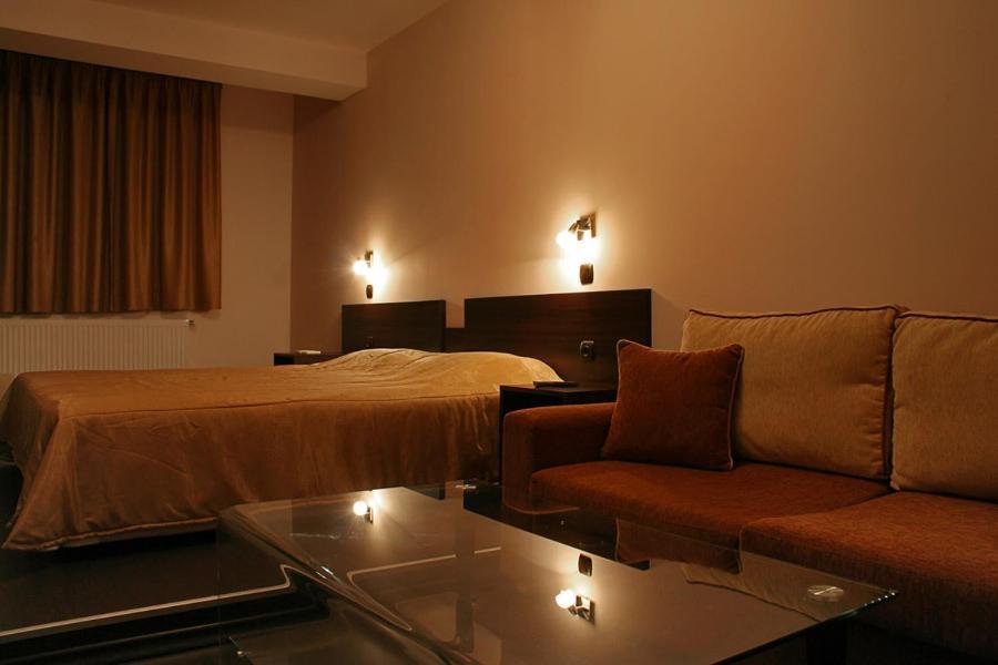 Hotel Finix Sandanski Rom bilde