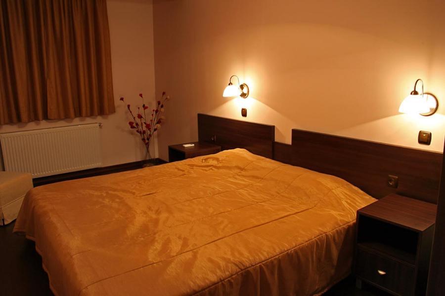 Hotel Finix Sandanski Rom bilde